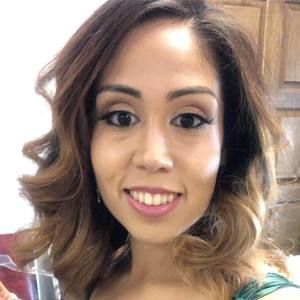 Meet your Posher, Elena